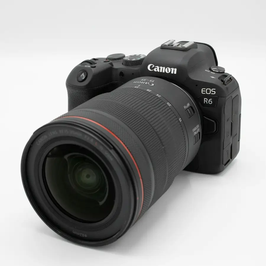 DSLR Camera
