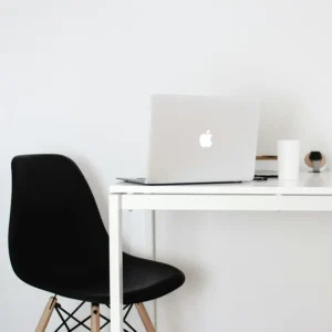 Laptop - Image 3